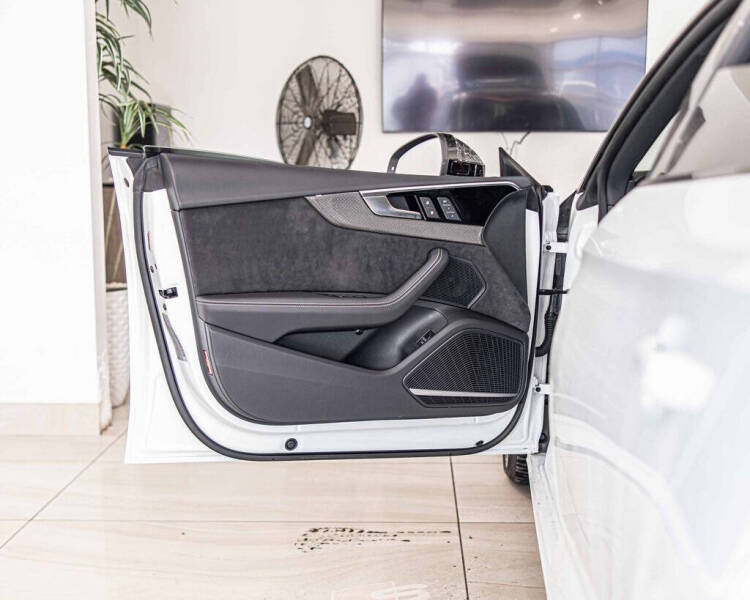 2024 Audi S5 Sportback 3.0T quattro Premium Plus