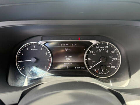 2025 Nissan Pathfinder S