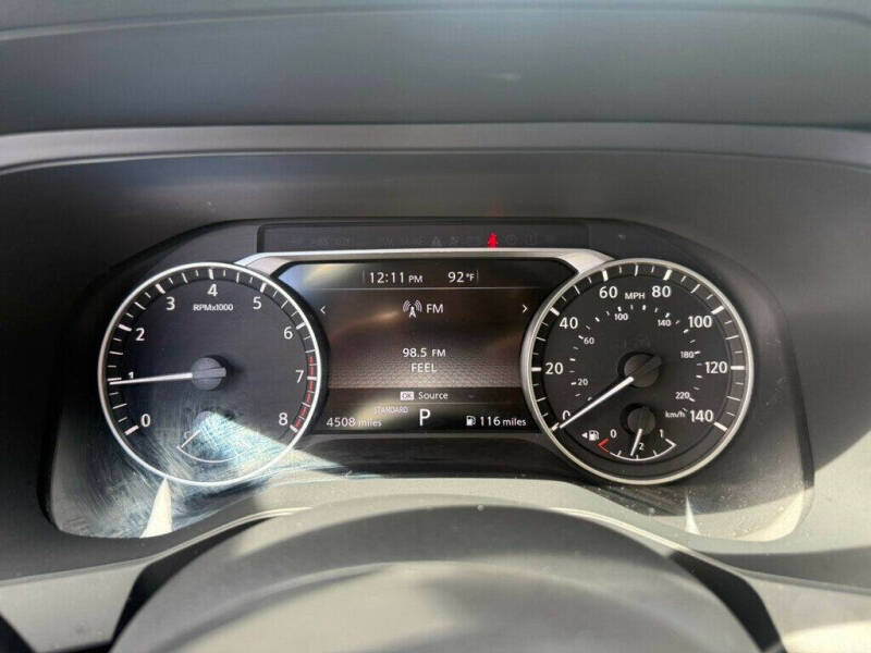 2025 Nissan Pathfinder S