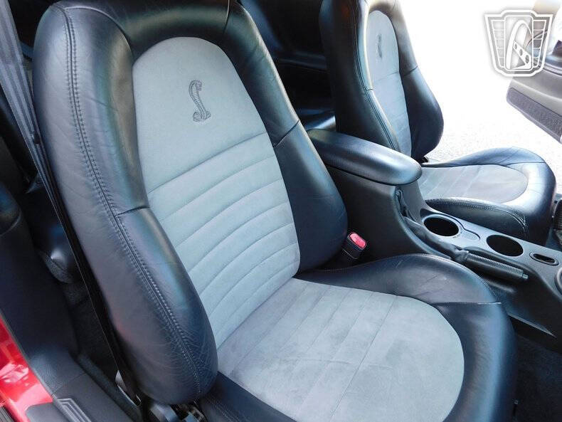 2001 Ford Mustang SVT Cobra