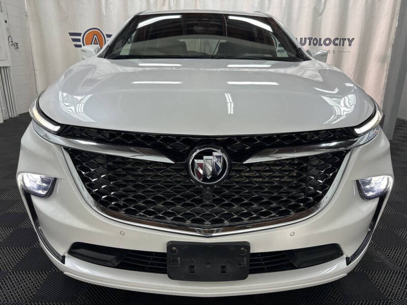 2022 Buick Enclave Avenir