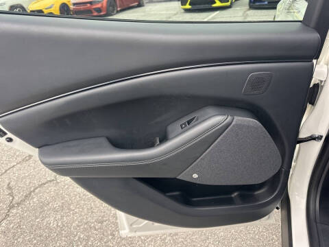 2021 Ford Mustang Mach-E Premium