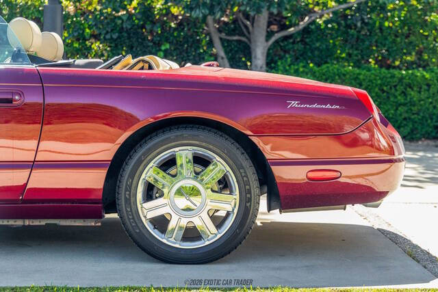 2004 Ford Thunderbird Deluxe