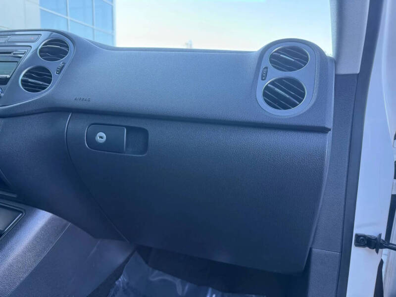 2012 Volkswagen Tiguan S