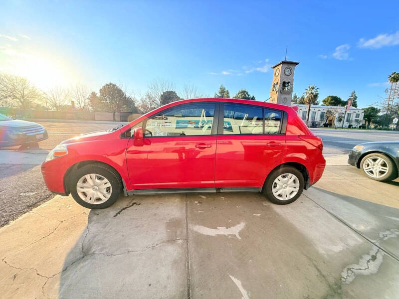 2012 Nissan Versa 1.8 S