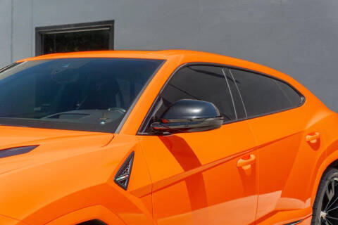 2023 Lamborghini Urus S