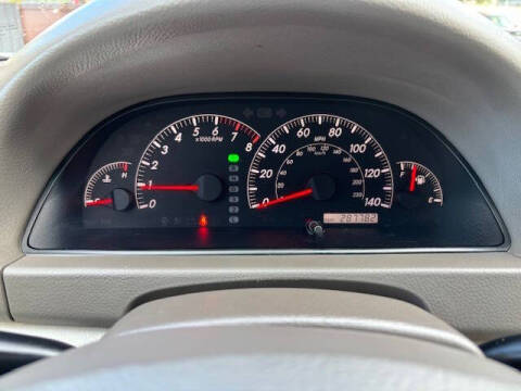 2005 Toyota Camry LE