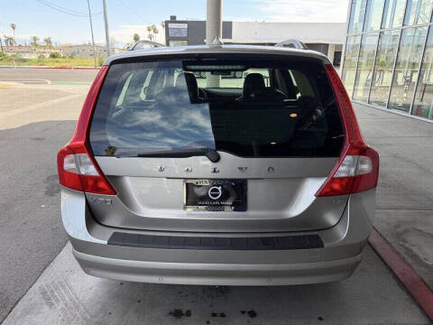 2008 Volvo V70 3.2