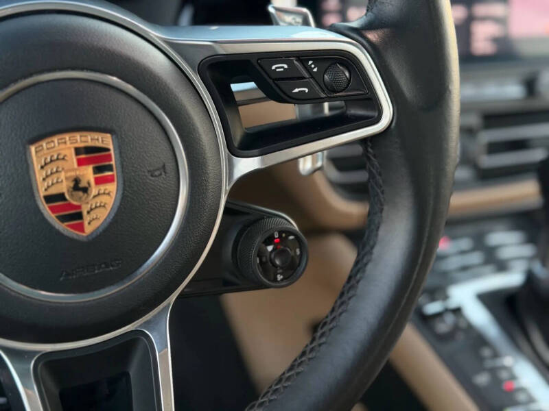 2020 Porsche Macan S