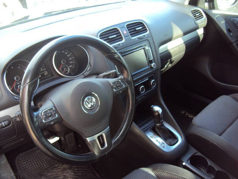 2013 Volkswagen Golf 2.5L PZEV