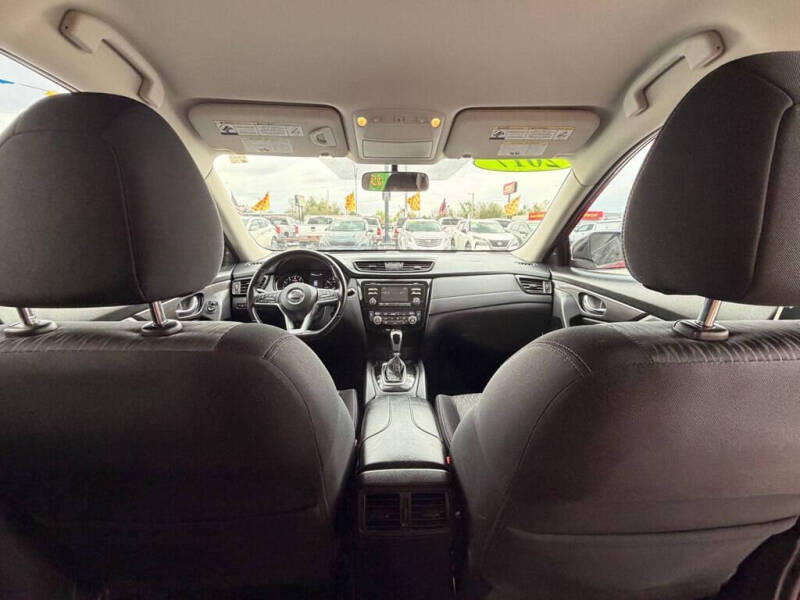 2017 Nissan Rogue