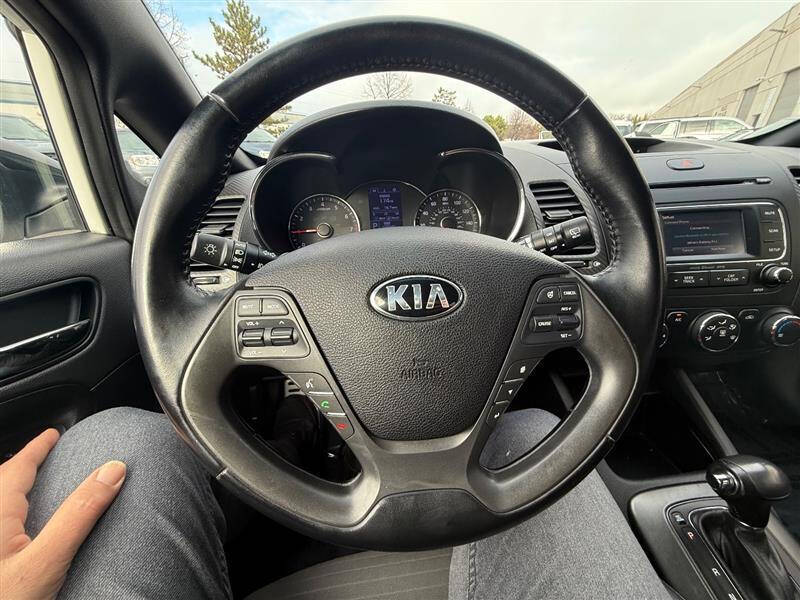 2016 Kia Forte5 SX
