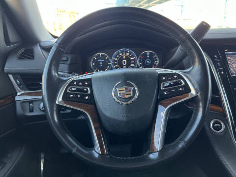 2015 Cadillac Escalade Luxury
