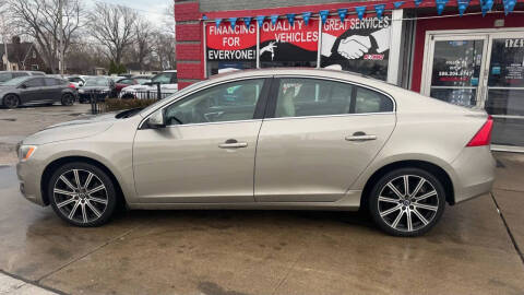 2016 Volvo S60 T5 Inscription Platinum