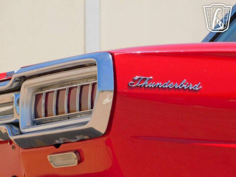 1965 Ford Thunderbird