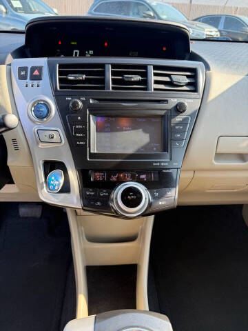 2012 Toyota Prius v Three