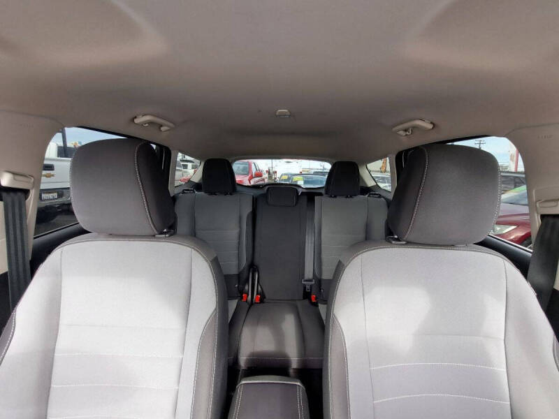 2019 Ford Escape S