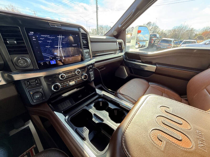 2025 Ford F-350 Super Duty King Ranch