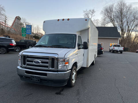 2021 Ford E-Series for sale at KLC AUTO SALES in Agawam MA