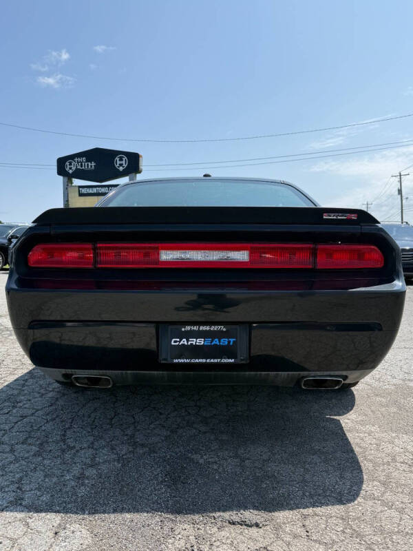2009 Dodge Challenger SRT8
