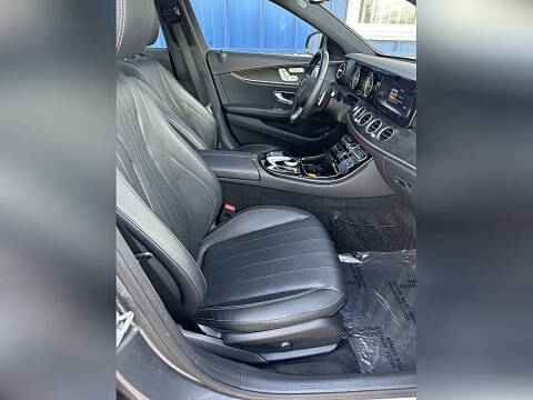 2017 Mercedes-Benz E-Class E 300 4MATIC