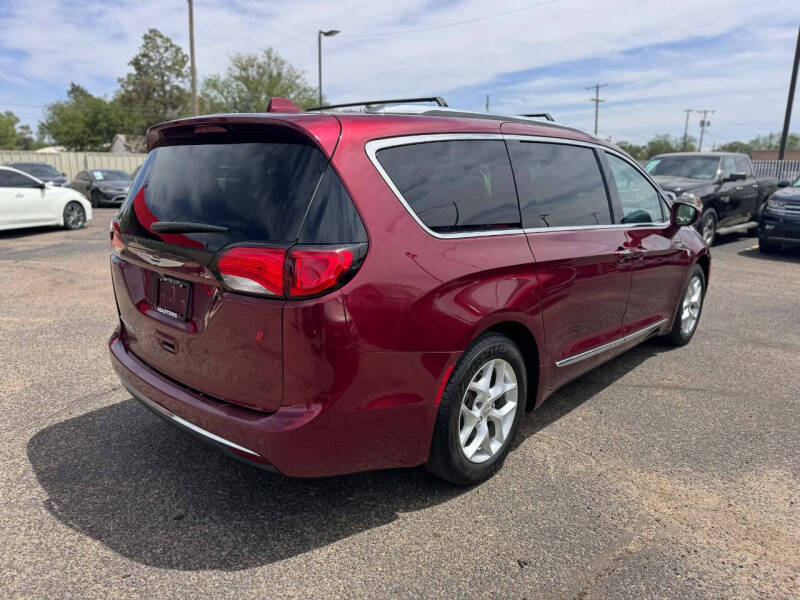 2018 Chrysler Pacifica Touring L