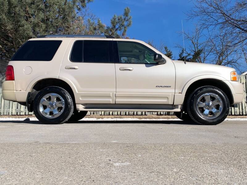 2005 Ford Explorer for sale at SMART DOLLAR AUTO in Milwaukee WI