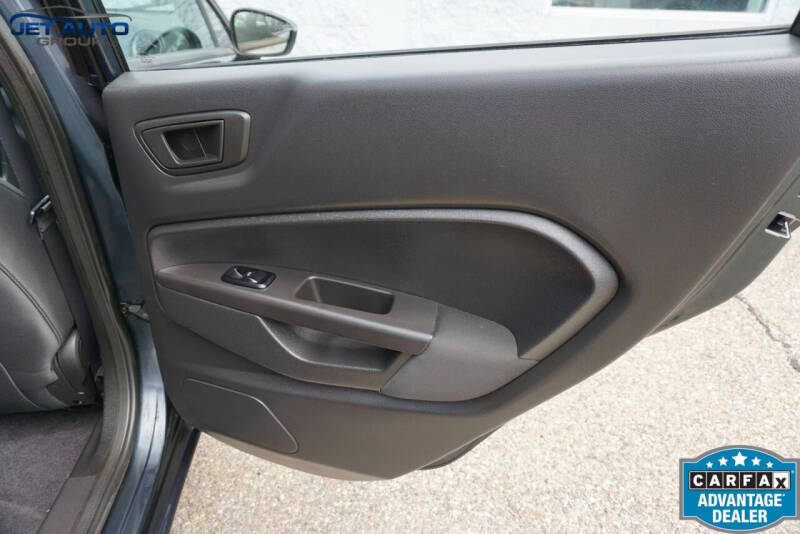 2011 Ford Fiesta SE