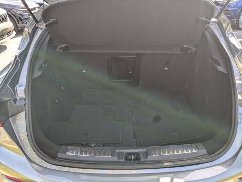 2018 Infiniti QX30 Essential