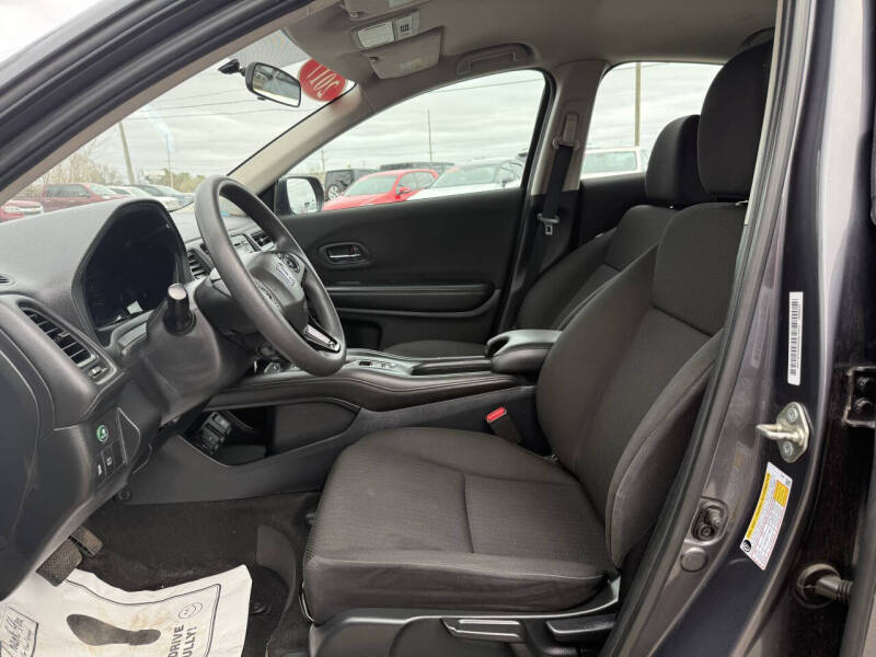 2017 Honda HR-V LX