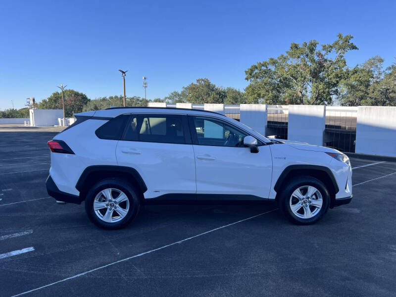 2019 Toyota RAV4 Hybrid LE