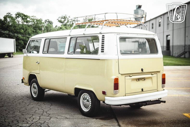1975 Volkswagen Bus