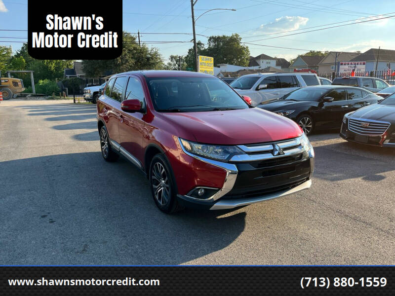 2018 Mitsubishi Outlander for sale at Shawn's Motor Credit in Houston TX