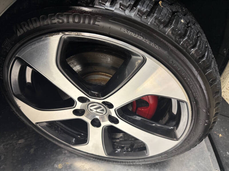 2015 Volkswagen Golf GTI SE