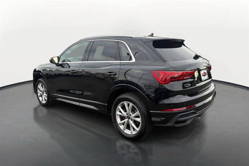 2024 Audi Q3 quattro S line Premium 45 TFSI