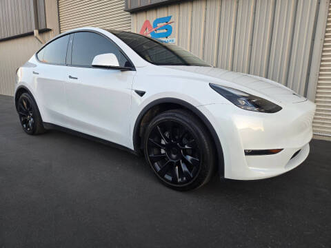 2024 Tesla Model Y Long Range