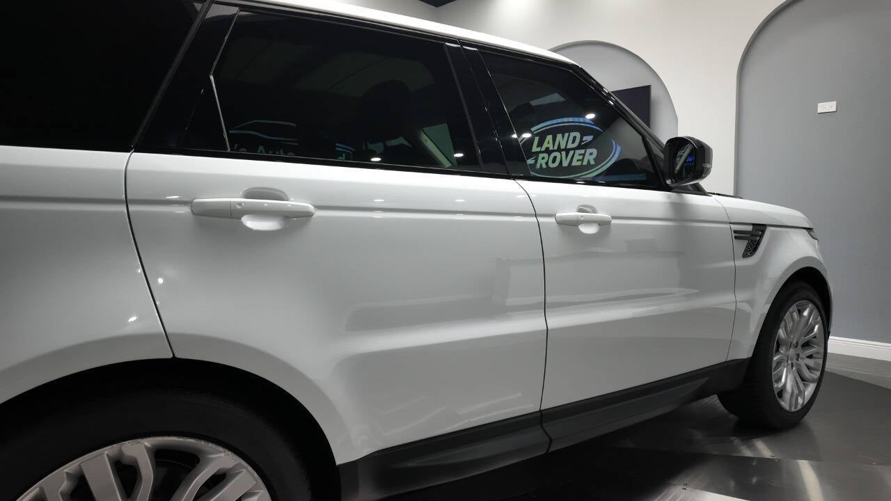 2015 Land Rover Range Rover Sport 24