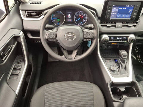 2021 Toyota RAV4 Hybrid LE