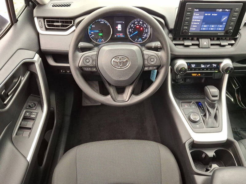 2021 Toyota RAV4 Hybrid LE