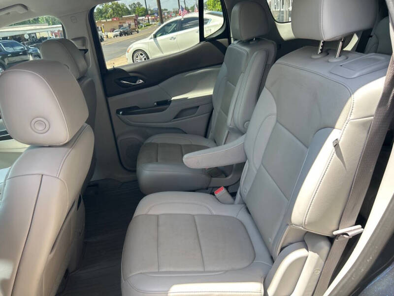 2021 GMC Acadia SLT