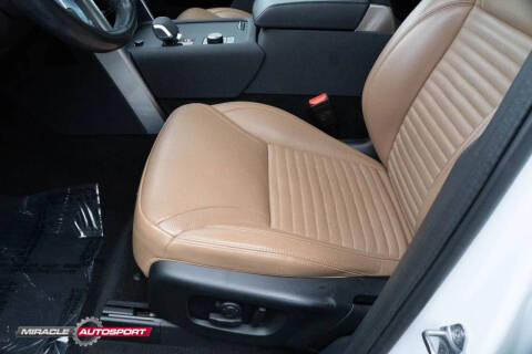 2022 Land Rover Discovery P300 S