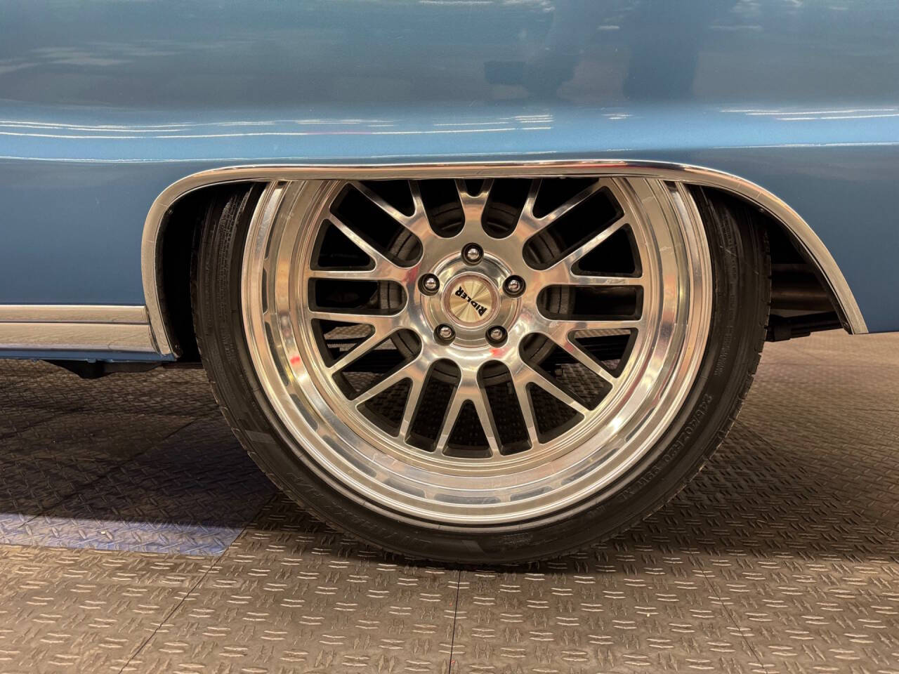 1967 Dodge Coronet 24