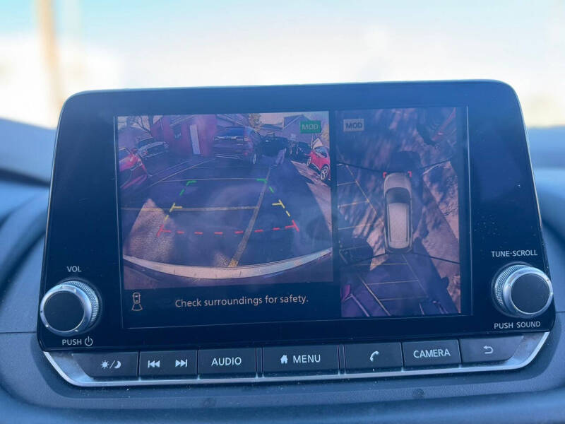 2021 Nissan Rogue SV