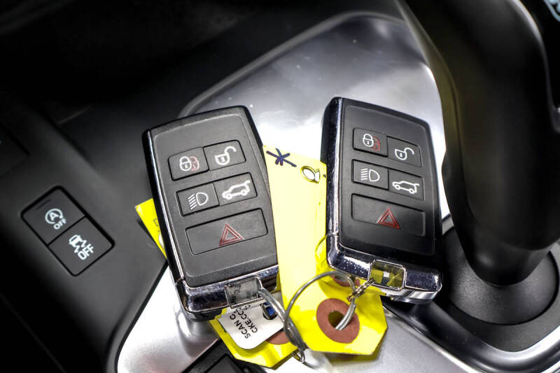 2020 Jaguar E-PACE P250 Checkered Flag Edition