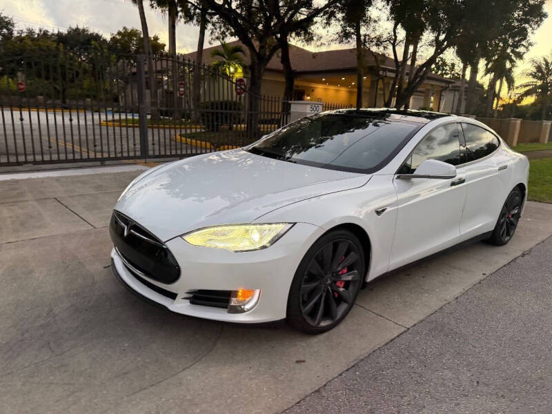 2013 Tesla Model S Performance