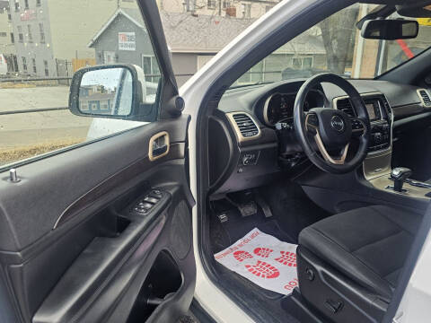 2014 Jeep Grand Cherokee Laredo E