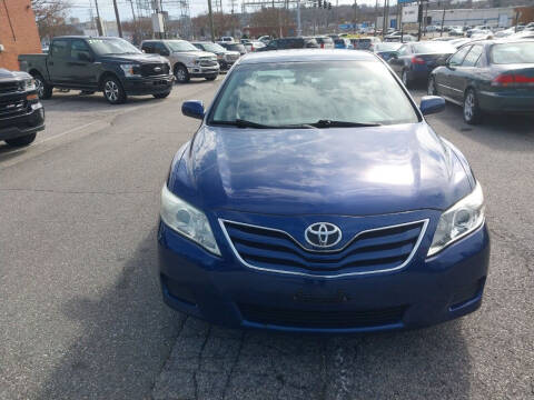 2010 Toyota Camry for sale at Auto Villa in Danville VA