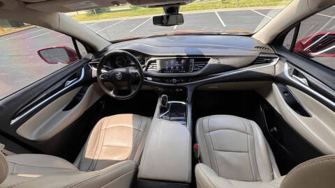 2020 Buick Enclave Essence
