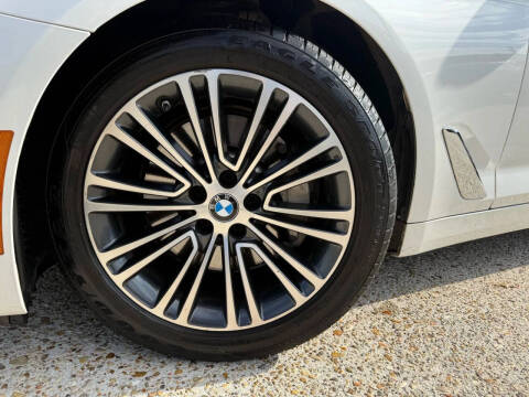 2019 BMW 5 Series 530i