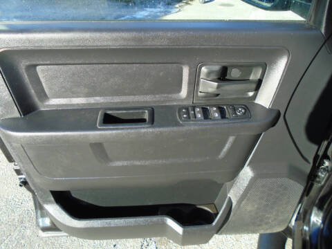 2016 RAM 1500 Express